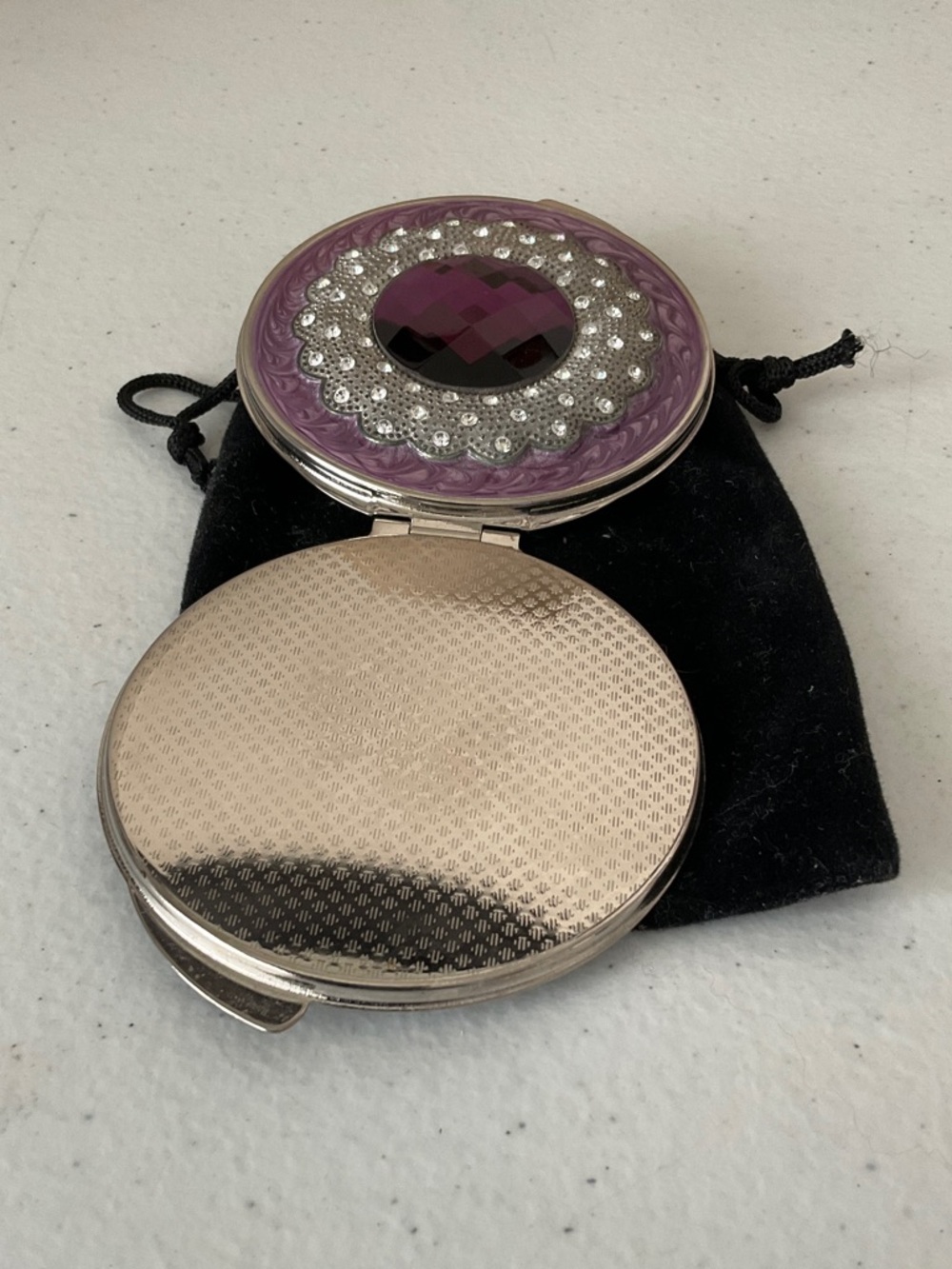 Decorative Compact Mirror - Picture 3 of 3